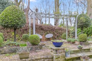 Photo 31- click for photo gallery